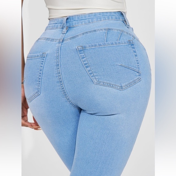 FASHION NOVA Booty Lifting High Rise Stretch Skinny Jeans Size 15 NWT - Picture 4 of 7